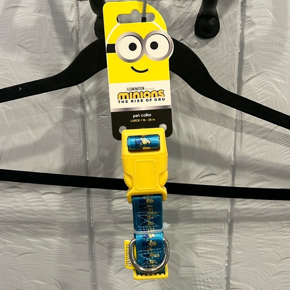 NWT Minions Dog Collar Size Large
